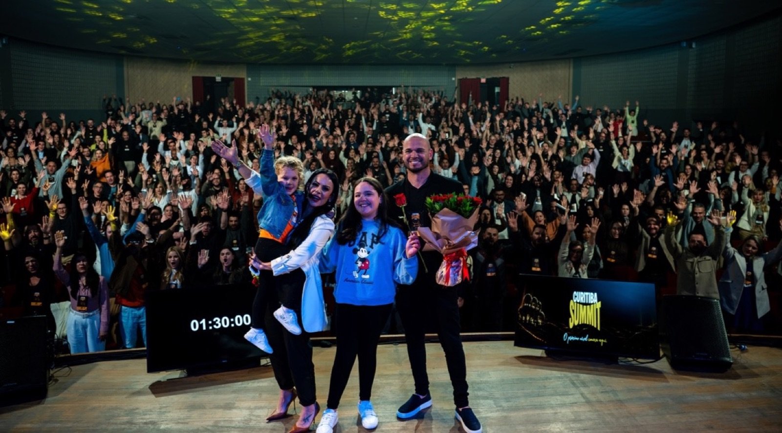 Plateia lotada no Curitiba Summit, evento sold out